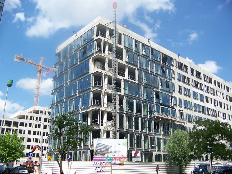 Façade de l’immeuble Copernic II pendant le chantier à Noisy-le-Grand